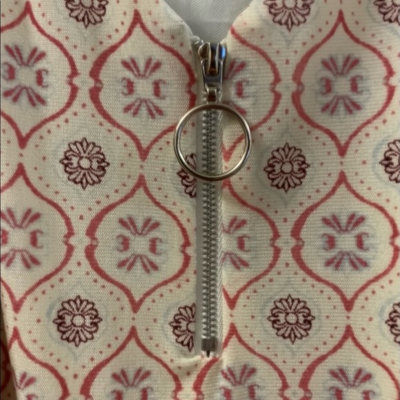 Summer Casual Blouse - Picture 4 of 4